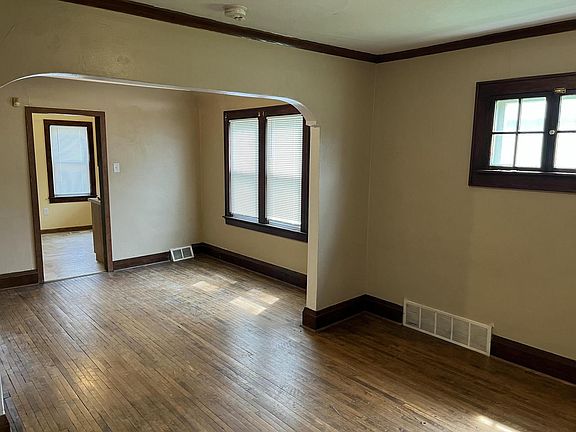 5th image of 4556 N 29th STREET