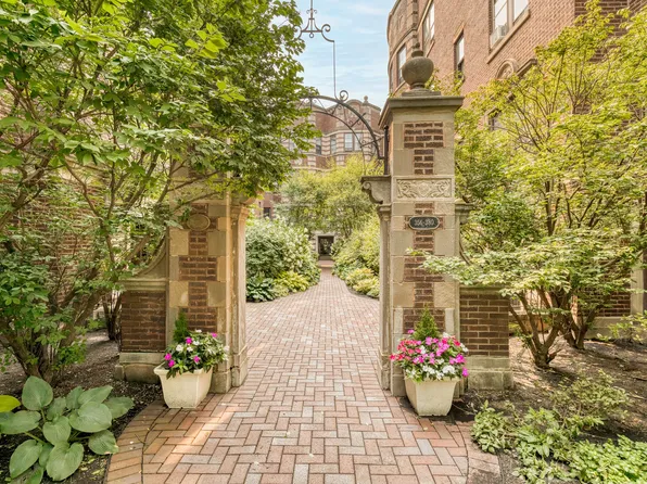 356 Ridge Ave APT 6-3, Evanston, IL 60202