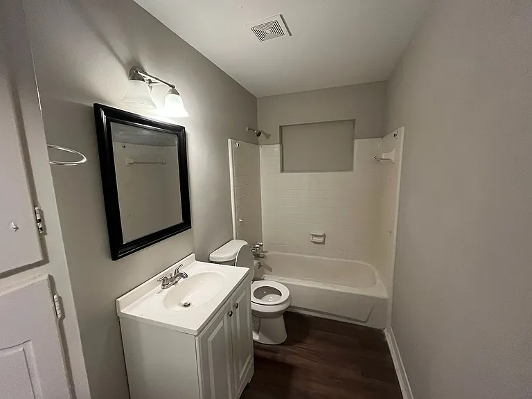 403 Raintree St — Photo 14