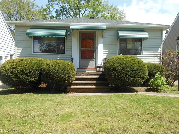 4471 W 56th St, Cleveland, OH 44144