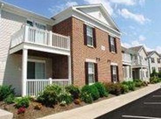 701 Berkley Manor Dr, Cranberry Twp, PA 16066