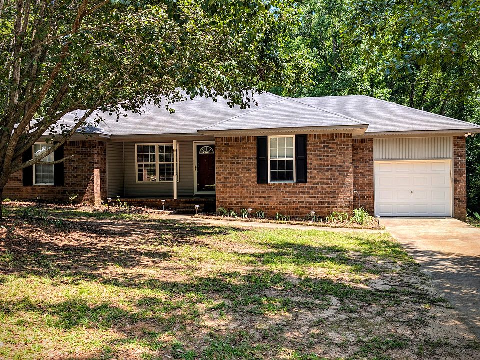 1st image of 20 Spanish Moss Cir