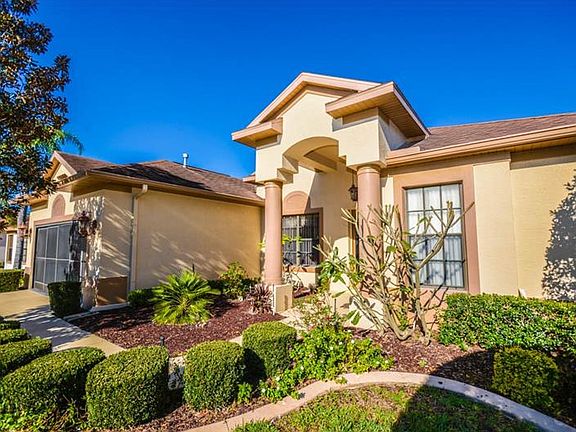 2nd image of 9341 Creekside Ct