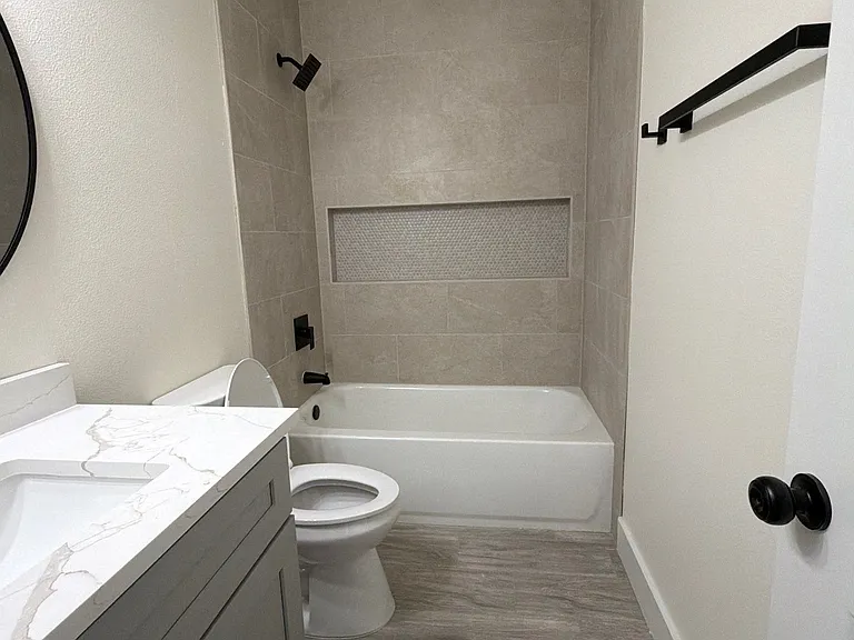 5707 Barkridge Dr — Photo 19