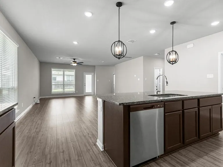 7005 McGregor Loop — Photo 10