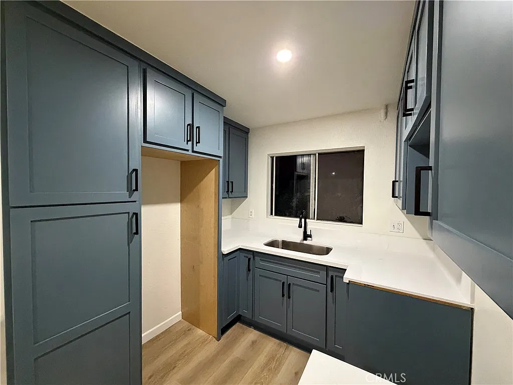 2 bed, 680 sqft, $2,150 — Photo 3