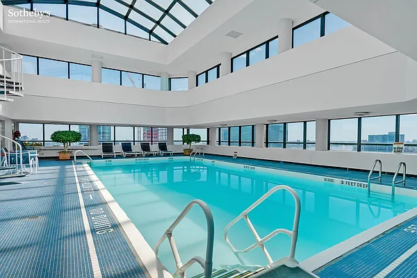 Rented by Sotheby's International Realty | media 8