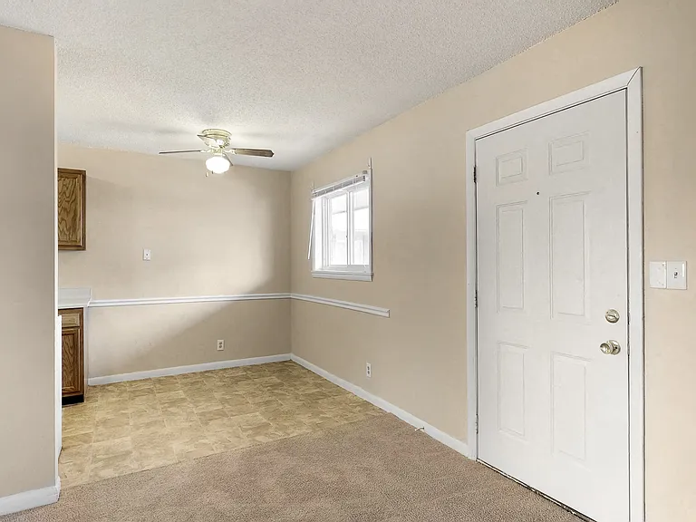 Redstone Commons — Photo 18