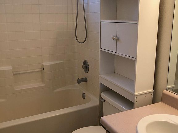 4th image of 1042 N 1400 W Unit 1