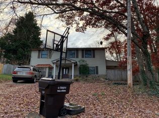 9005 Chevy Ln, Knoxville, TN 37923