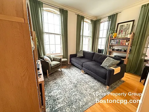 421 Hanover St #23 Photo 1