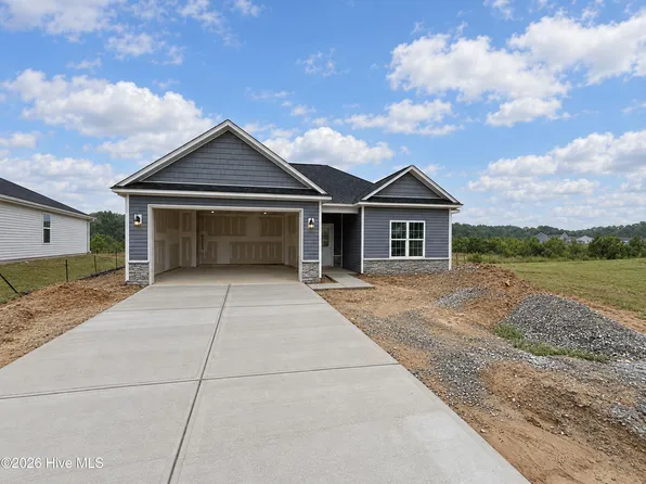 39 E Emily Gardens Drive, Selma, NC 27576