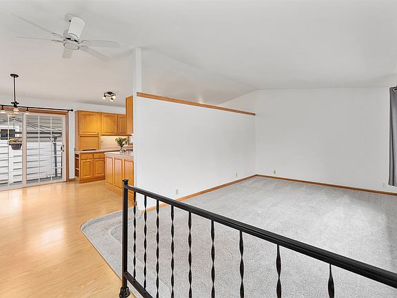 5th image of 1470 Cummings Avenue