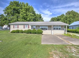 4111 Dye Rd, Illiopolis, IL 62539