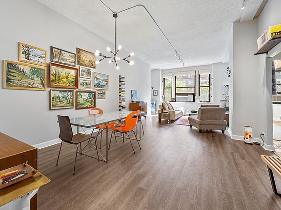 5th image of 600 S Dearborn St APT 314