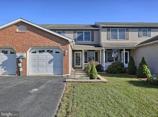325 Acorn Cir #L-0108, Lebanon, PA 17042