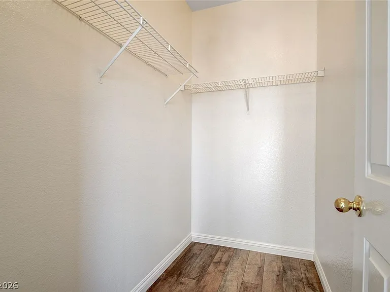 10261 Bentley Oaks Ave — Photo 38