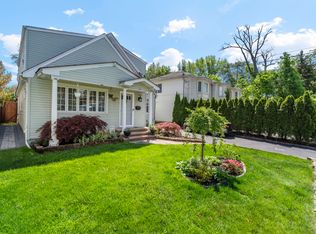 35 Rucereto Ave APT 2, Dumont, NJ 07628