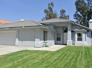 59 Jazz Ln, Perris, CA 92570