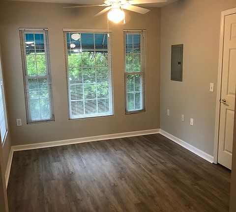 4th image of 9768 Leyland Dr Unit 3