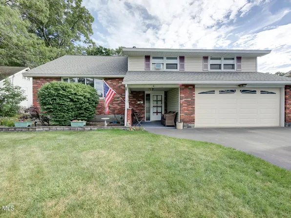 46 Cindy Crest Drive, Rotterdam, NY 12306