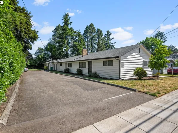 12011 SE Market St, Portland, OR 97216