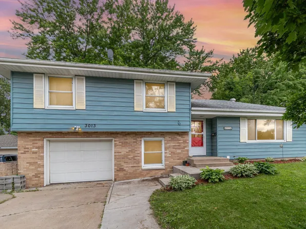3013 Aquila Ave N, Crystal, MN 55427