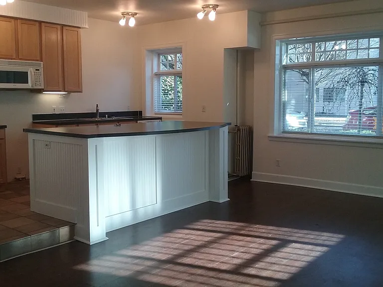 Littlefield Apartments — Photo 14