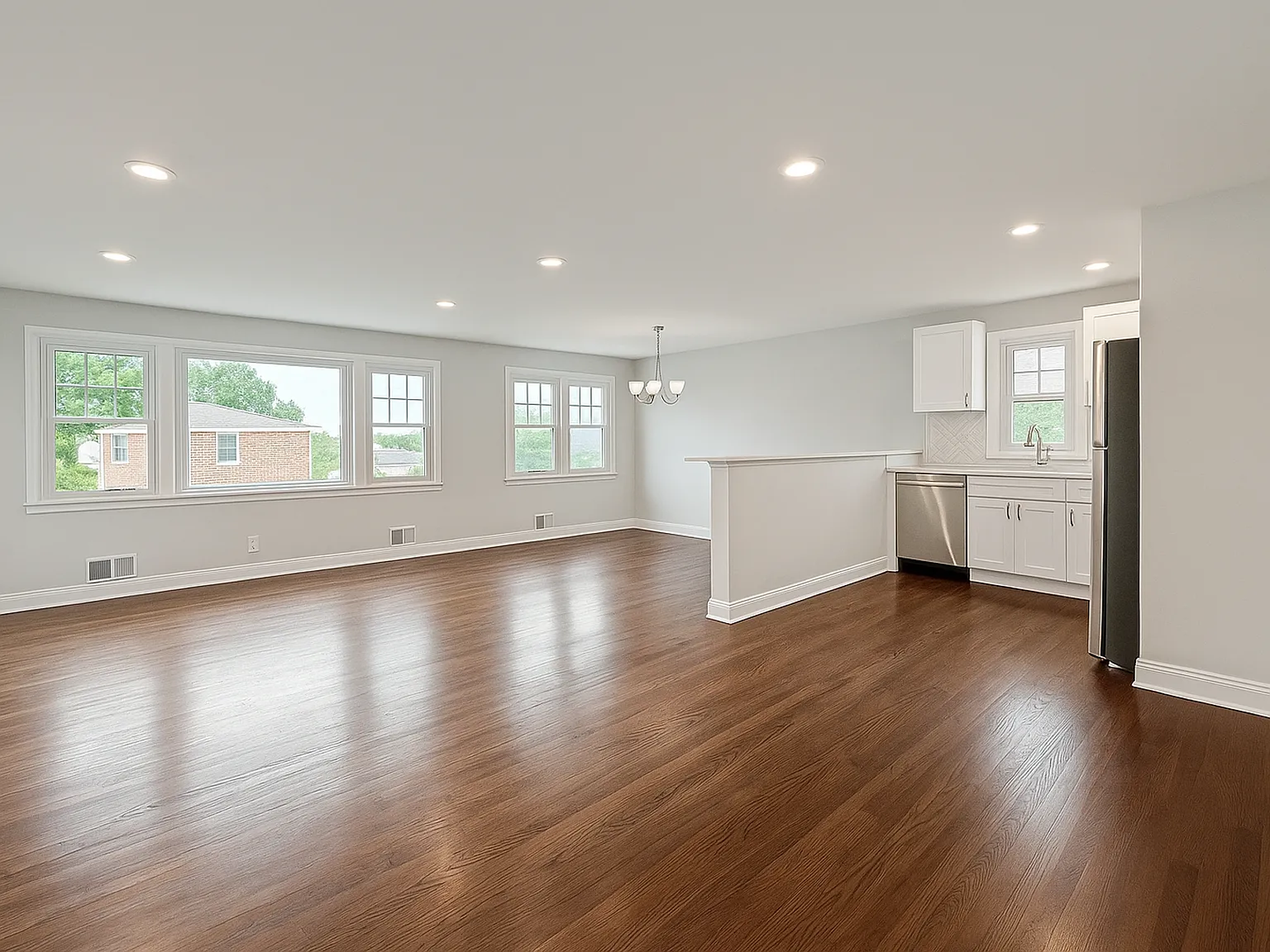 Jefferson Apartments — Photo 4