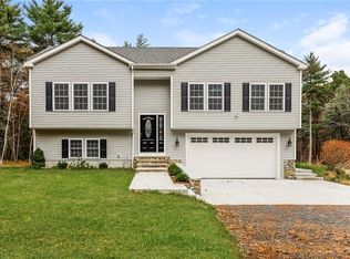 366 Chopmist Hill Rd, Glocester, RI 02814