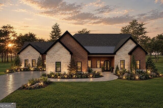 1st image of 679 Club Dr