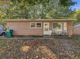 2905 Fielding Dr, Lansing, MI 48911