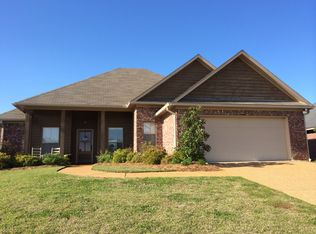 403 Spring Hill Pt, Brandon, MS 39047