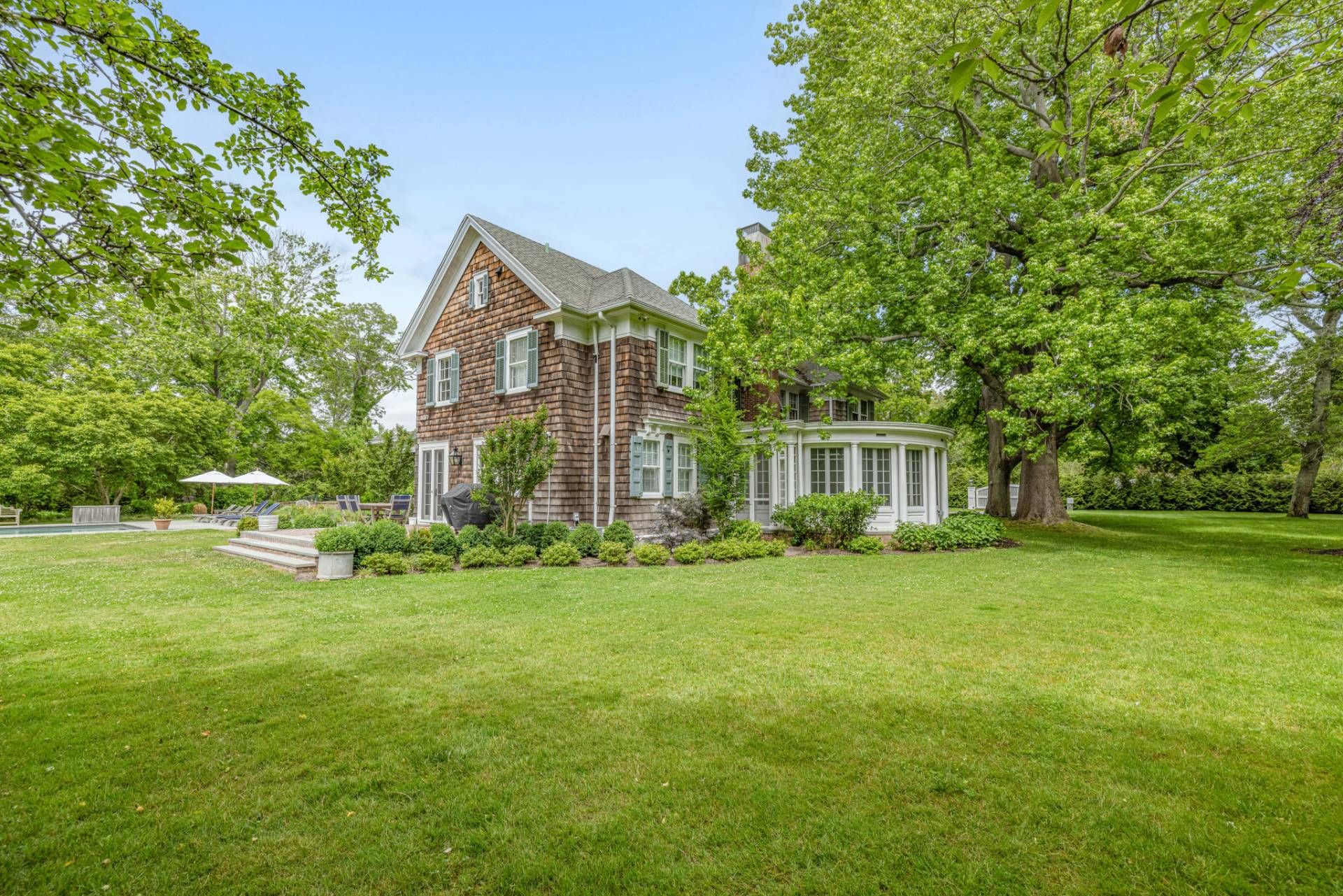 9 Briar Ln, Southampton, NY 11968 | Out East