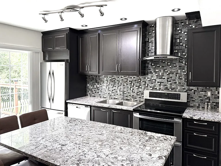 35 Coppermill Dr — Photo 12