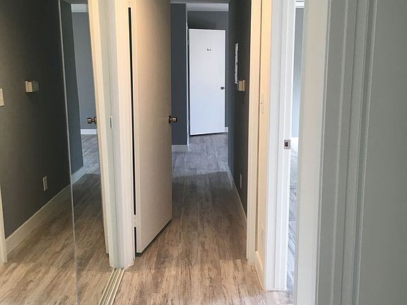 4th image of 14142 Tiara St APT 7