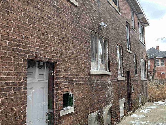 3267 Cortland