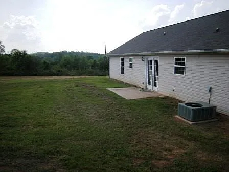 129 Farm View Ln — Photo 8
