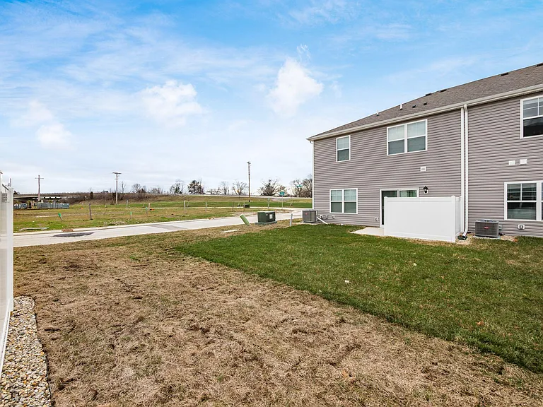 1463 Koppel Way — Photo 43