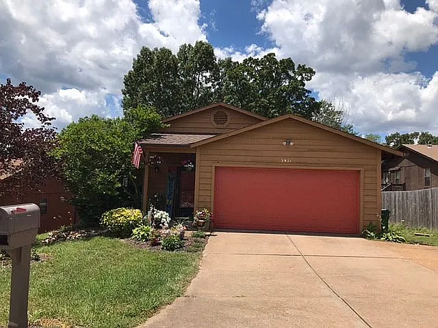 3921 Walnut Ridge Ct photo 1