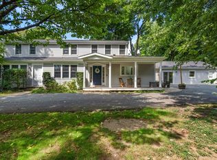 53 W Plain St, Wayland, MA 01778