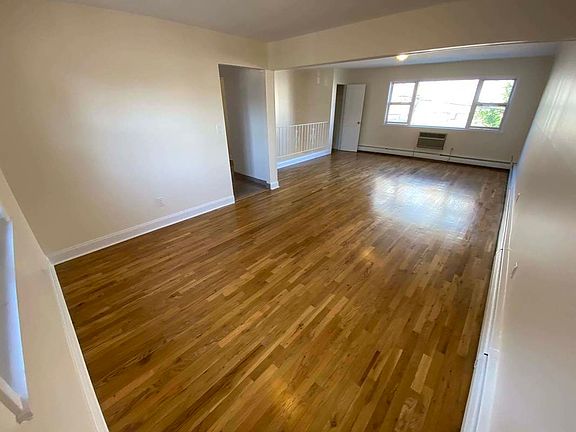 5th image of 67-46 75th St #2