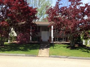 32 S Bennett Dr, Johnston, RI 02919