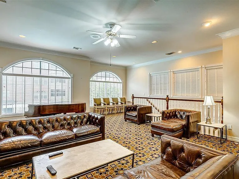 2111 Welch St #B208 — Photo 28