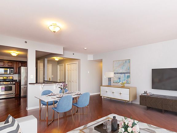 5th image of 1930 N Harlem Ave APT 501