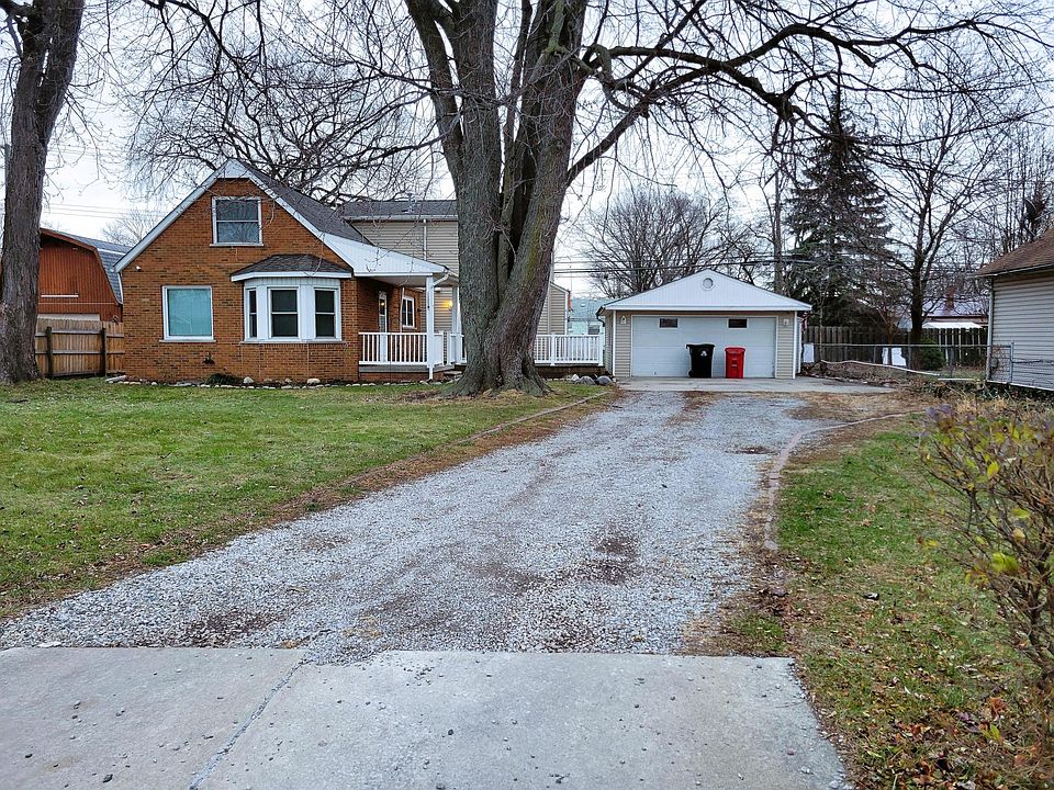 1st image of 26300 Belanger St
