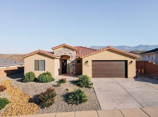 579 N Staci Dr, Hurricane, UT 84737