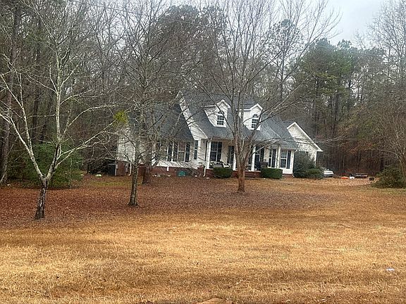 3rd image of 153 Butler Rd SE