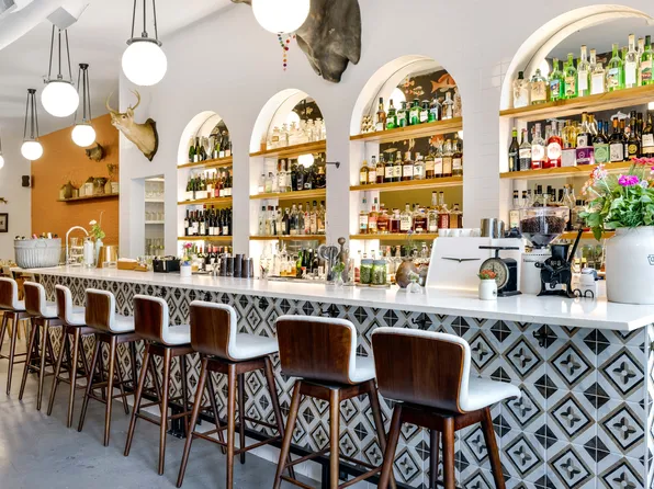 345 Greenwich Street image 3 of 11