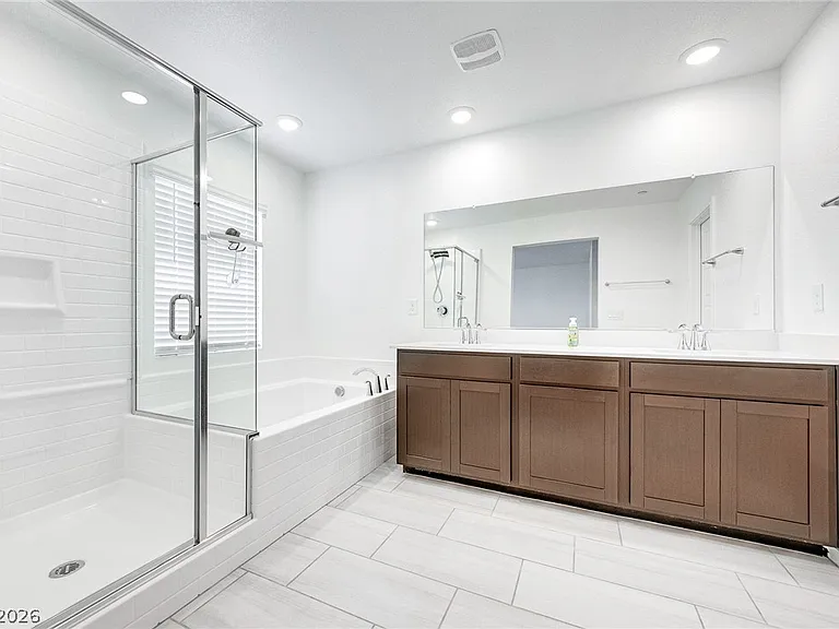 9644 Axel Falls Ave — Photo 32